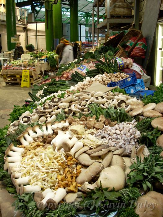 Mushrooms, Borough Market DSCN0931.JPG -           